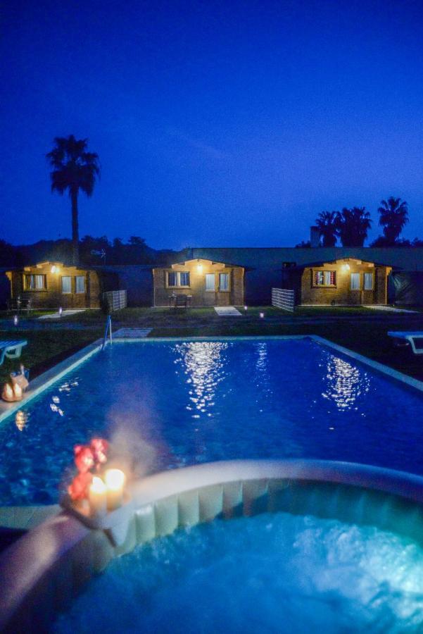 Hotel Mahalo Glamping Fuengirola Exterior foto