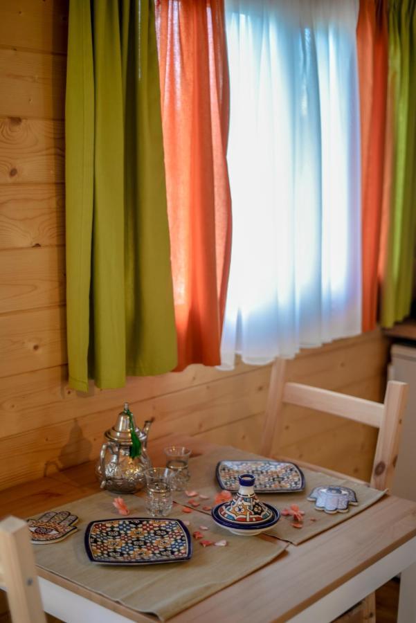 Hotel Mahalo Glamping Fuengirola Exterior foto